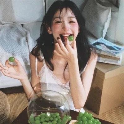 举起手来!